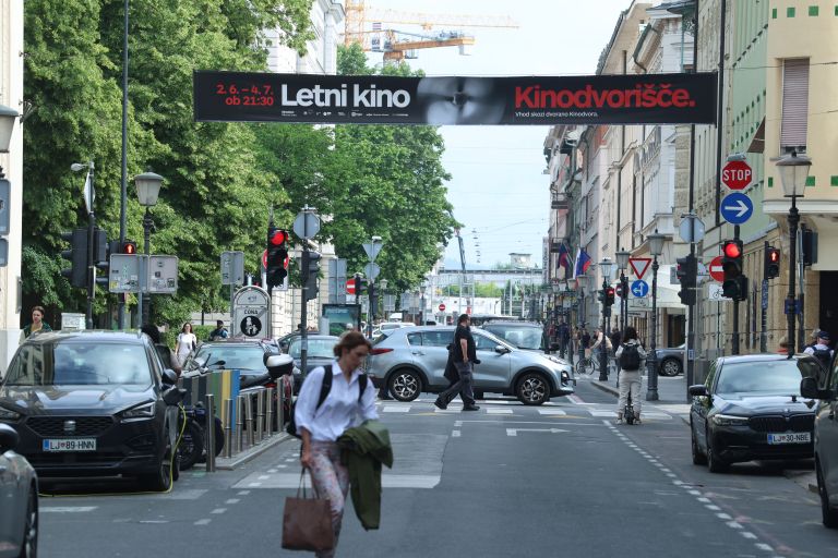 miklošičeva ulica.jpg
