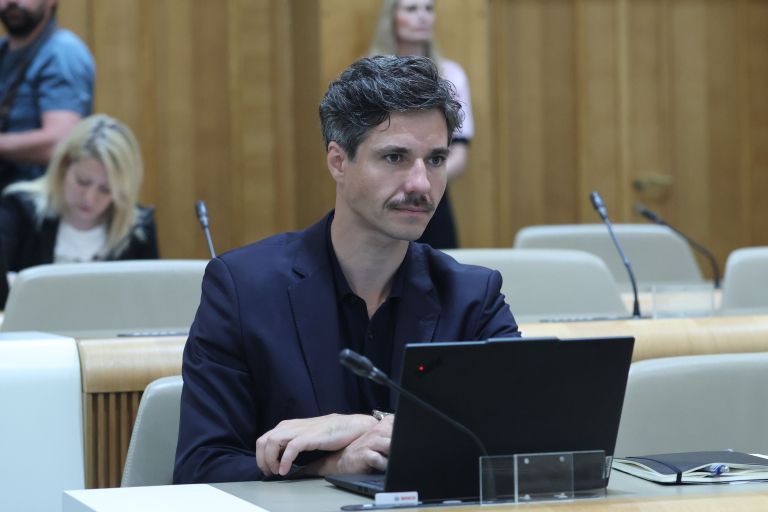 Luka Mesec