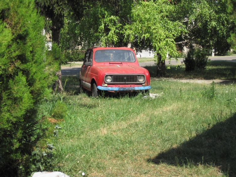 vlomilic, neregistriana-vozila, renault