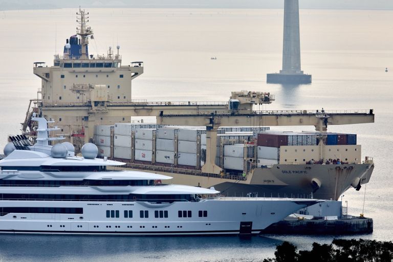 jahta, amadea