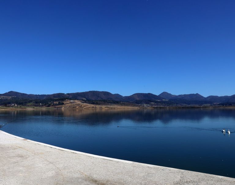druzmirsko jezero 1.jpg