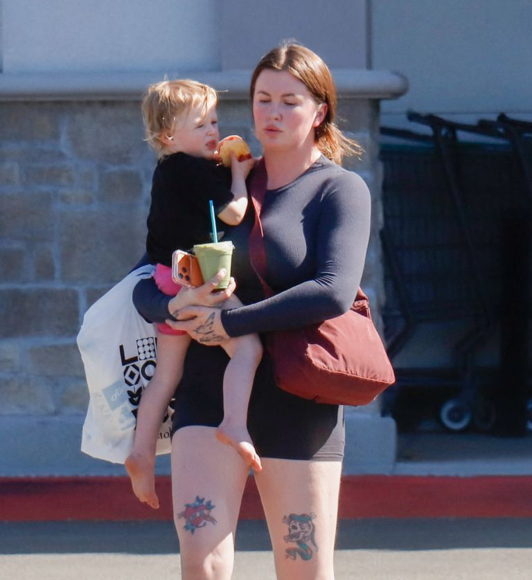 ireland baldwin 2.jpg