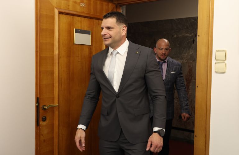 zoran stevanovic.jpg