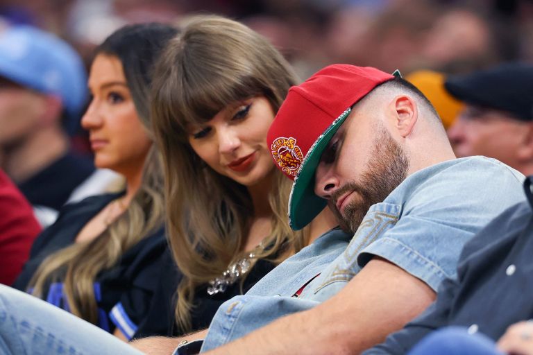 taylor swift 2.jpg