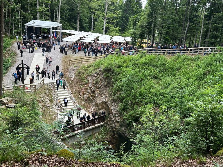 jama-pod-macesnovo-gorico, slovesnost-2026