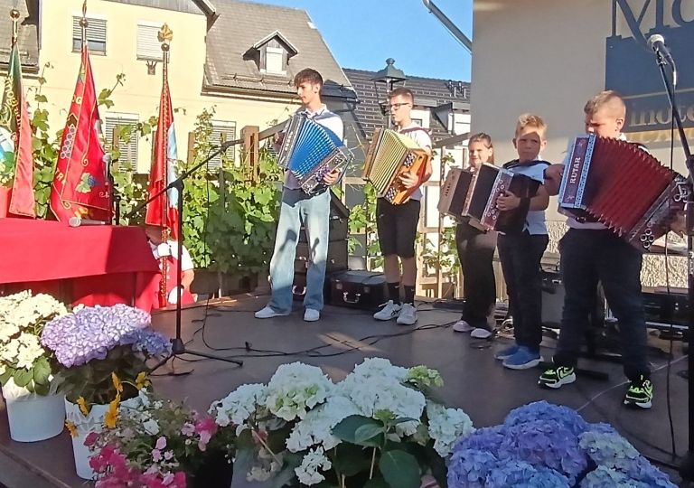 dv-smarjeta, 30-let, praznovanje, priznanja