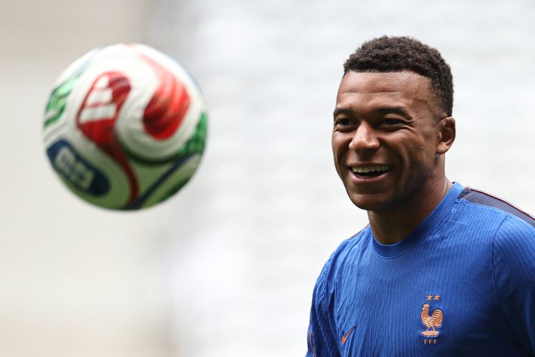 Kylian Mbappé,.jpg