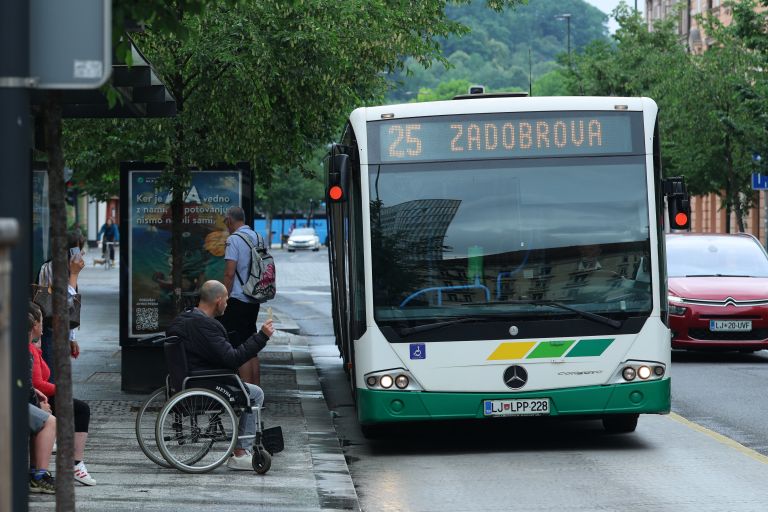 lpp, avtobus, zamude, linije