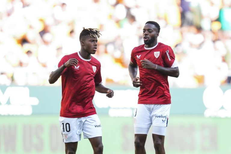 Nico Williams in Iñaki Williams.jpg