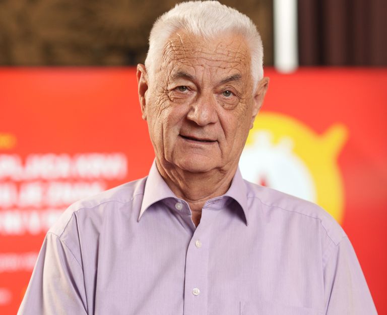 portretna_Branko Tome, gospod po prebolelem raku mehurja, član društva Ilco LJ.jpg