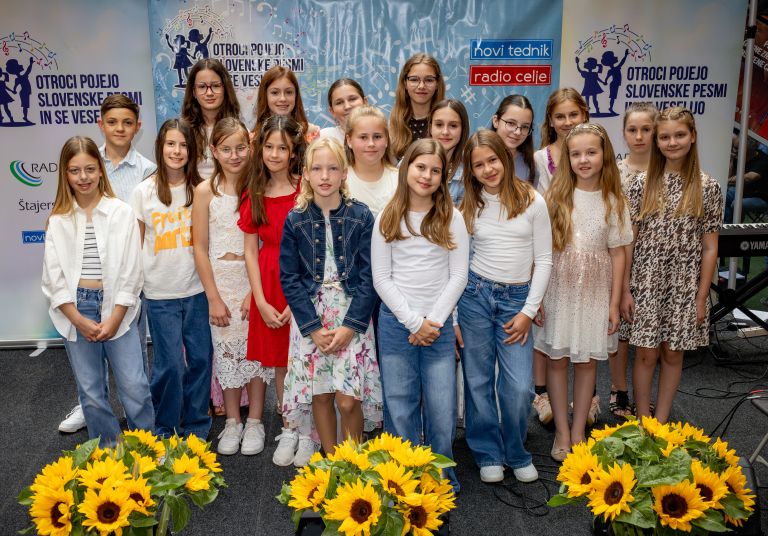 Otroci_pojejo_6_6_2026_foto_Nik_Jarh_52.jpg