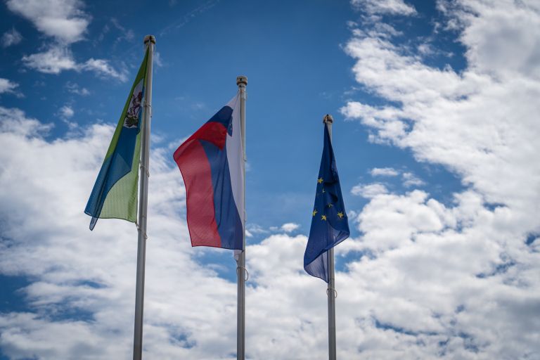 sveti-jurij-ob-ščavnici, kulturno-in-upravno-središče