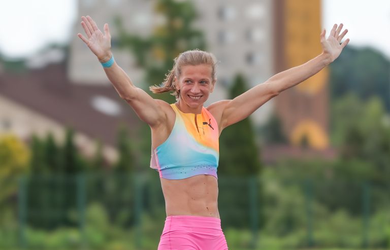 veselje, tina-sutej, atletika, skok-s-palico