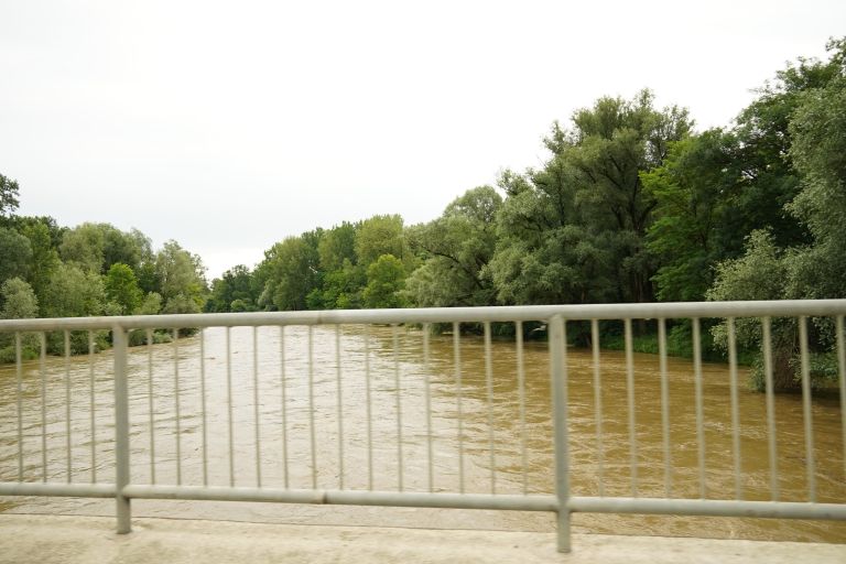 reka-mura, junij-2026, narasla-voda