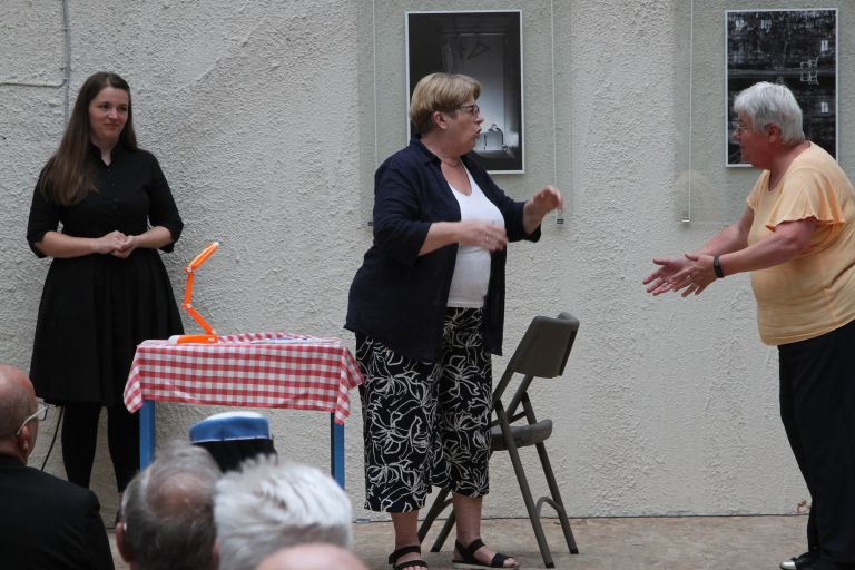 70-let-drustva-oseb-z-izgubo-sluha-dolenjske-in-bele-krajine