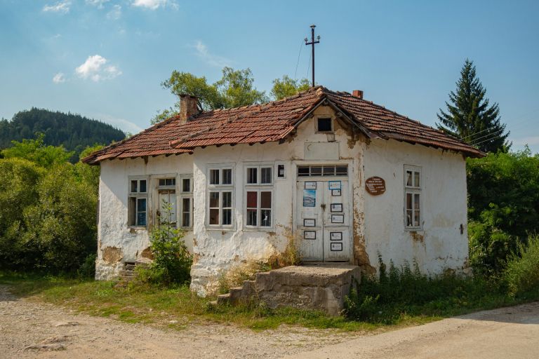 Prazna hiša