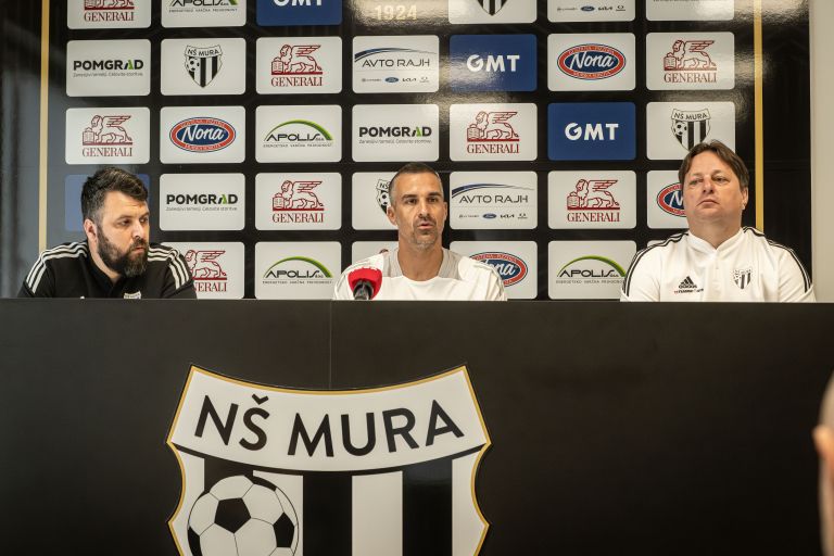 mura, tiskovna-konferenca