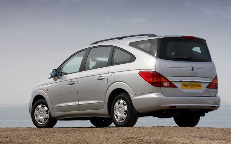 ssangyong rodius