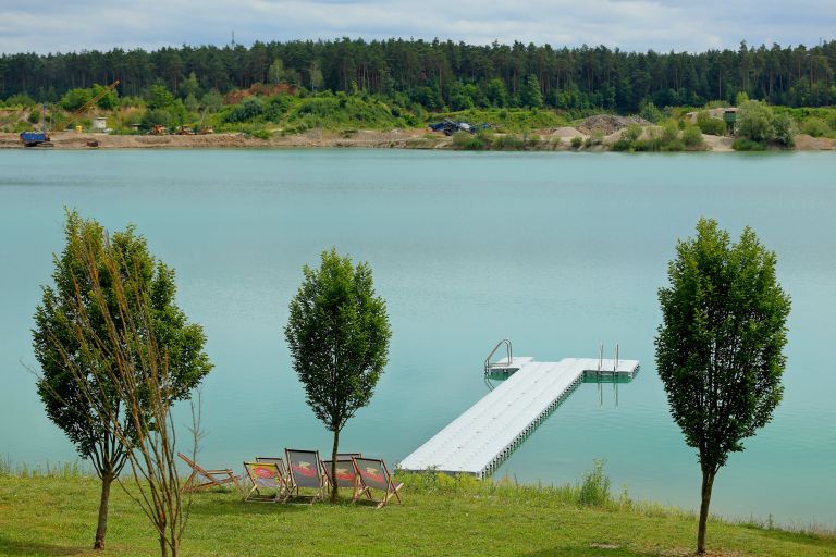 cg_pomol_green_lake.jpg