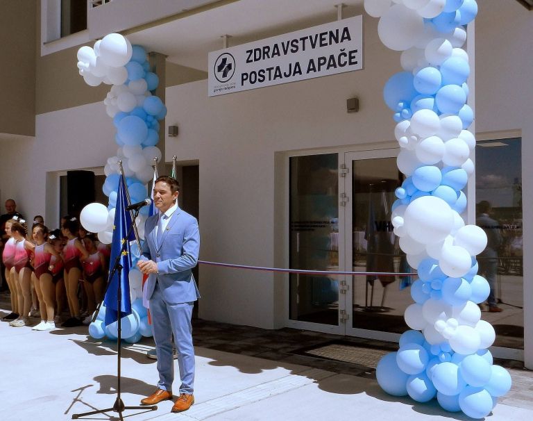 zdravstvena-postaja-apace, otvoritev