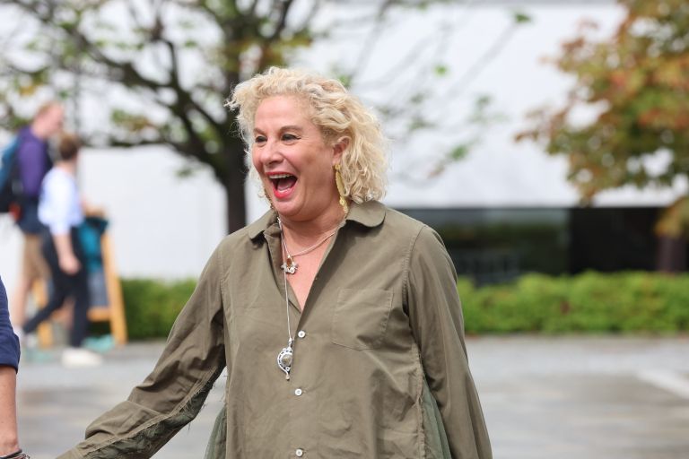 ana roš.jpg