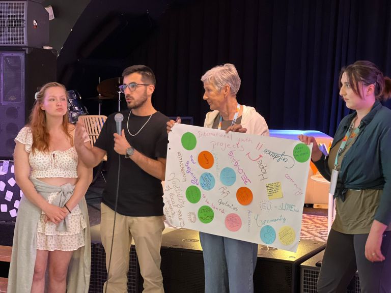 drustvo-kreativne-mladine, okrogla-miza, open-youth-work-for-open-society