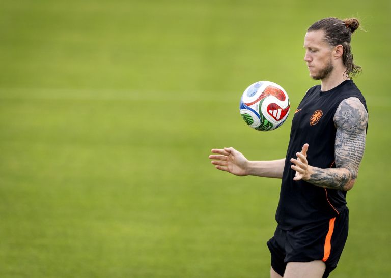 Wout Weghorst.jpg
