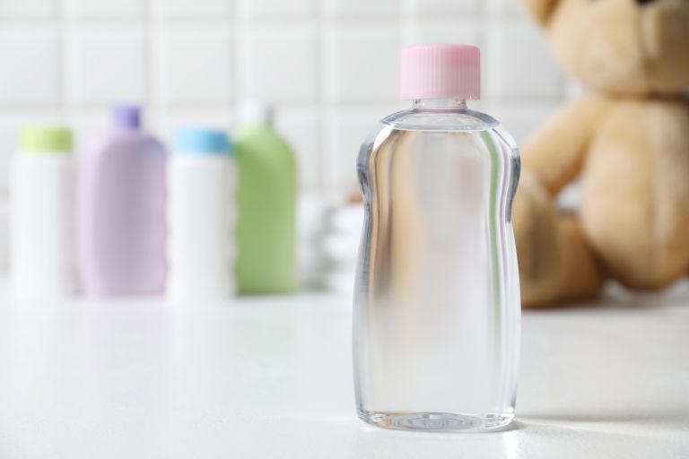 Baby oil, otroško olje