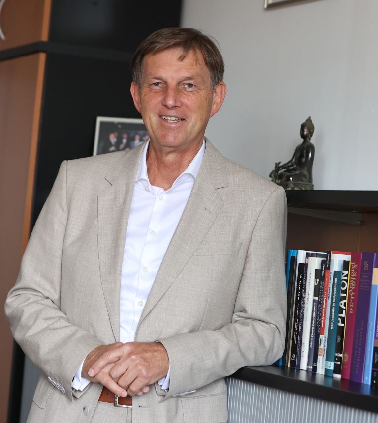 miro cerar-RB.jpg
