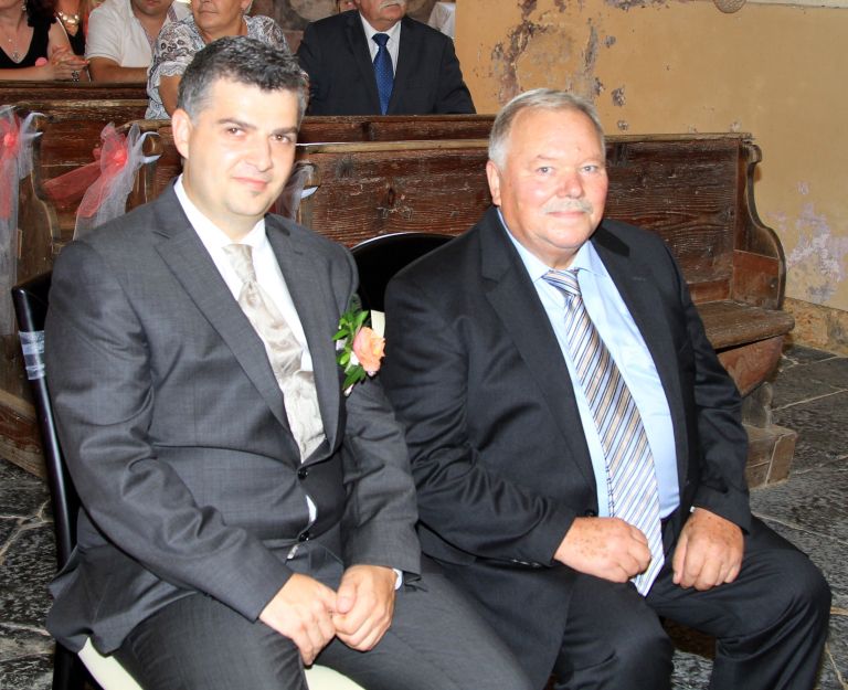 5 JANEZ PER (prijatelj, glasbenik in poročna prica) SIMON.JPG