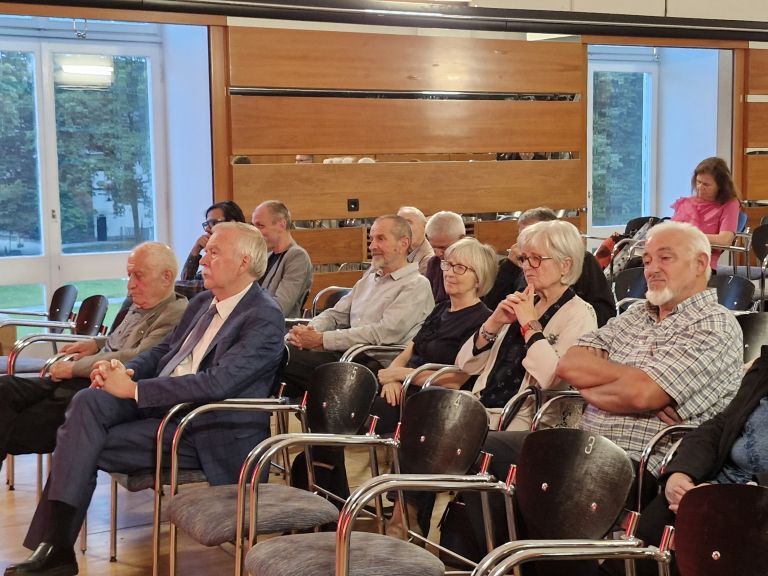 joze-pirjevec, edvard-kardelj, monografija, ustanova-dr-siftarjeva-fundacija