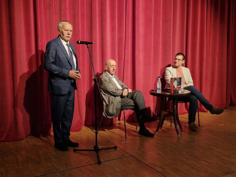 joze-pirjevec, edvard-kardelj, monografija, ustanova-dr-siftarjeva-fundacija