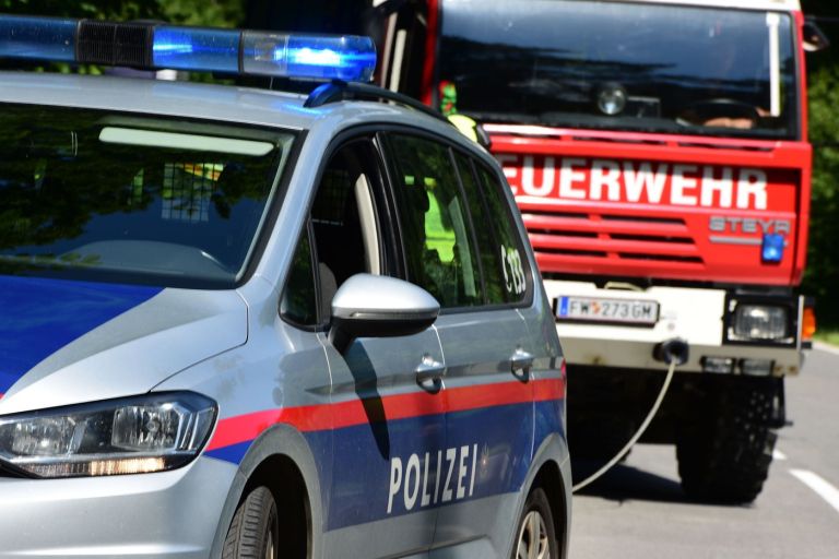 avstrijska policija.jpg