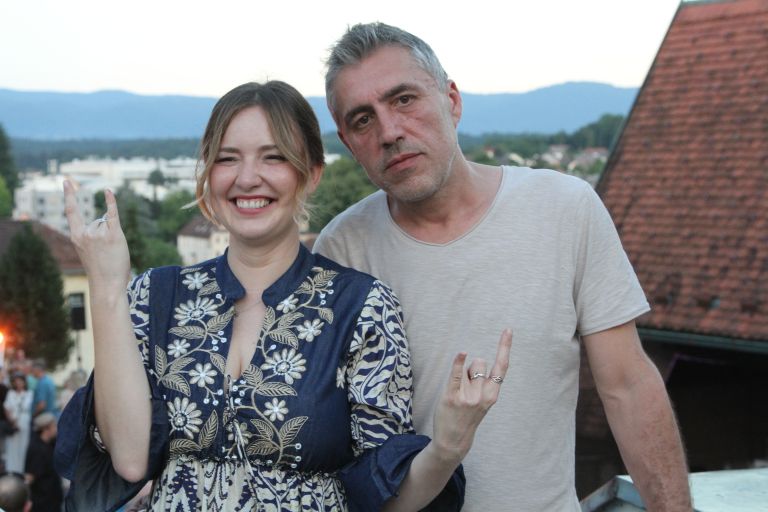 slon-in-cvet-je-v-jeseni, muzejski-vrtovi, festival-novomesko-poletje