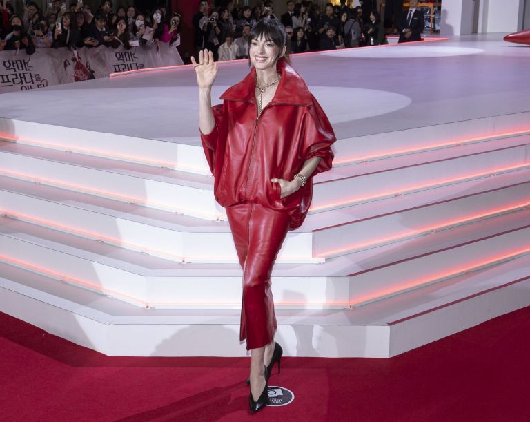Anne Hathaway, Seoul.jpg
