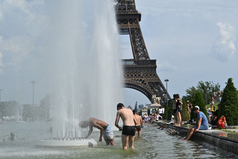 pariz, vročinski val.jpg