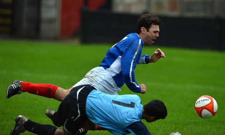 andy burnham, nogomet, 2012.jpg