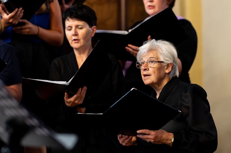 sakralni-koncert, mepz-stefana-kovaca, pevski-zbor-gimnazije-murska-sobota, stolni-mepz-sv-nikolaja-ms