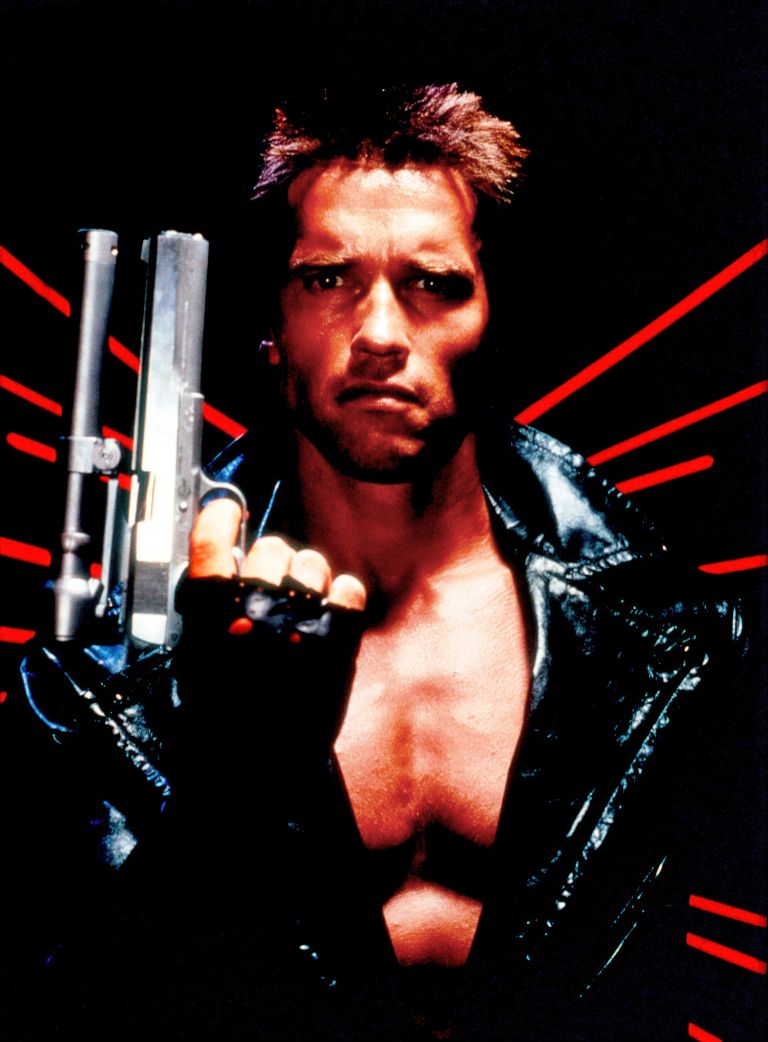 S pištolo v roki in brez kančka čustev na obrazu. Schwarzenegger je z minimalno mimiko ustvaril lik,