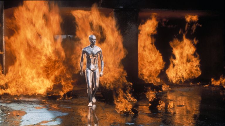 Srhljiva tekoča kovina! Zloglasni T-1000 se je zahvaljujoč takrat prelomnim računalniškim učinkom z