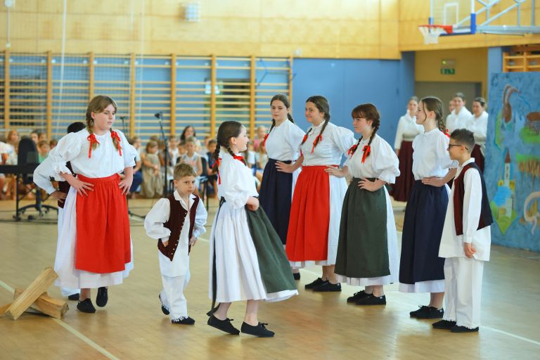 cg_folklora_argentina_3.jpg