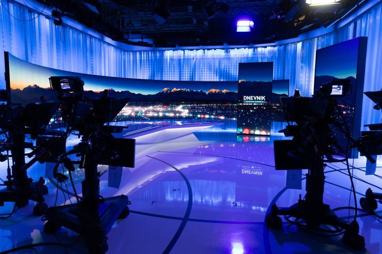 UV-RTV SLO - DNEVNIK-Foto Adrian Pregelj.jpg