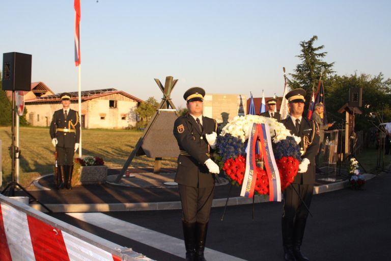 osamosvojitev, jernej-molan, minister, valentin-hajdinjak, teritorialna-obramba