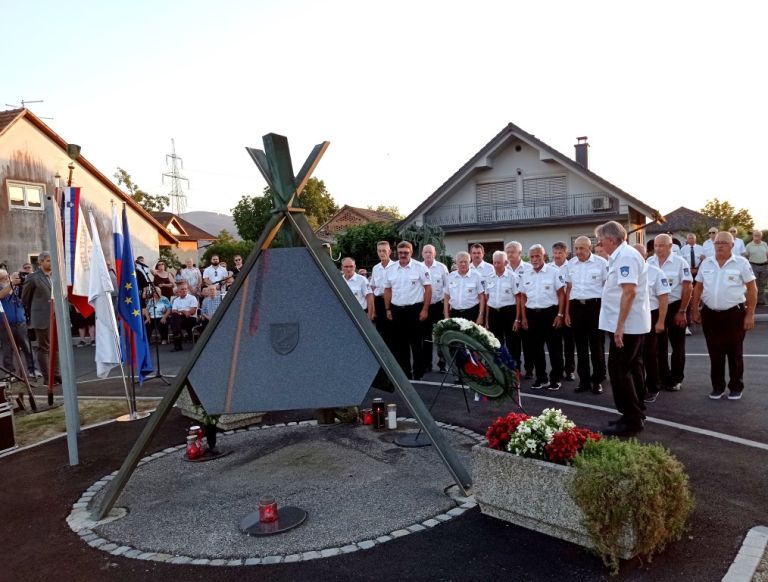 osamosvojitev, jernej-molan, minister, valentin-hajdinjak, teritorialna-obramba