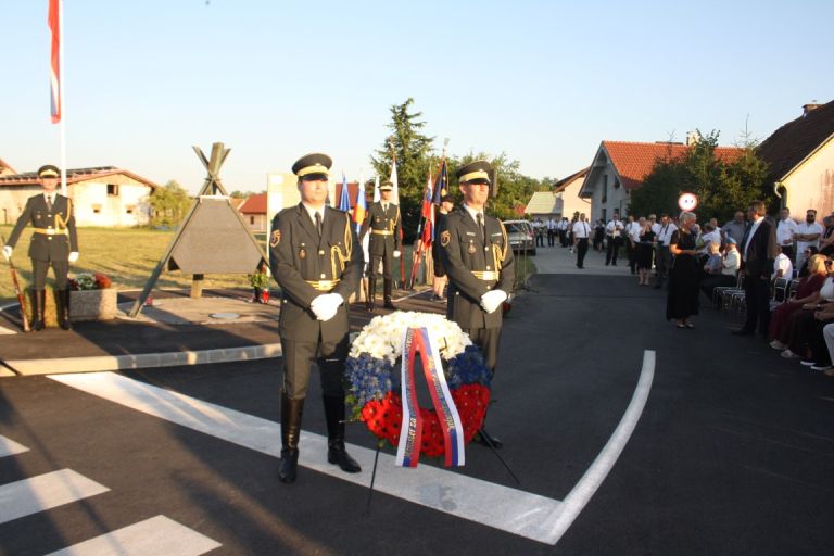 osamosvojitev, jernej-molan, minister, valentin-hajdinjak, teritorialna-obramba
