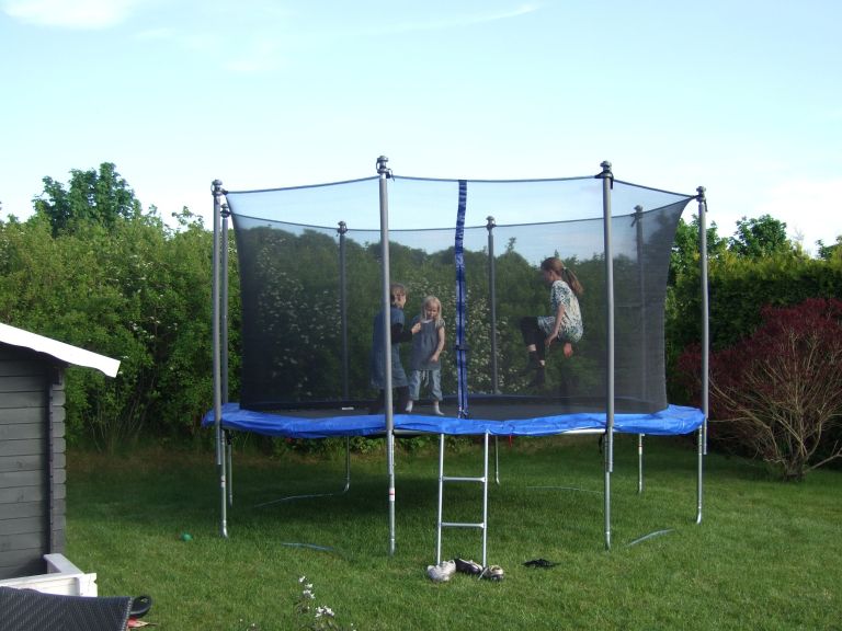 kamazoo-trampoline-182214.jpg