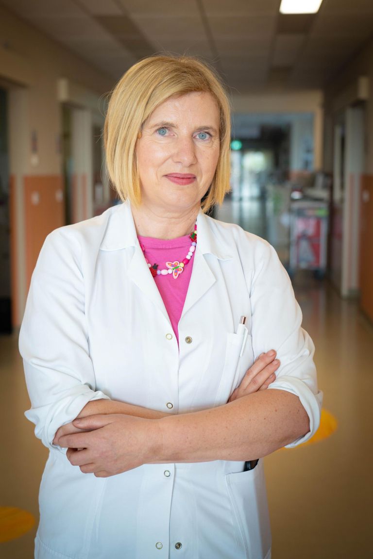 Dr. Irena Štucin Gantar