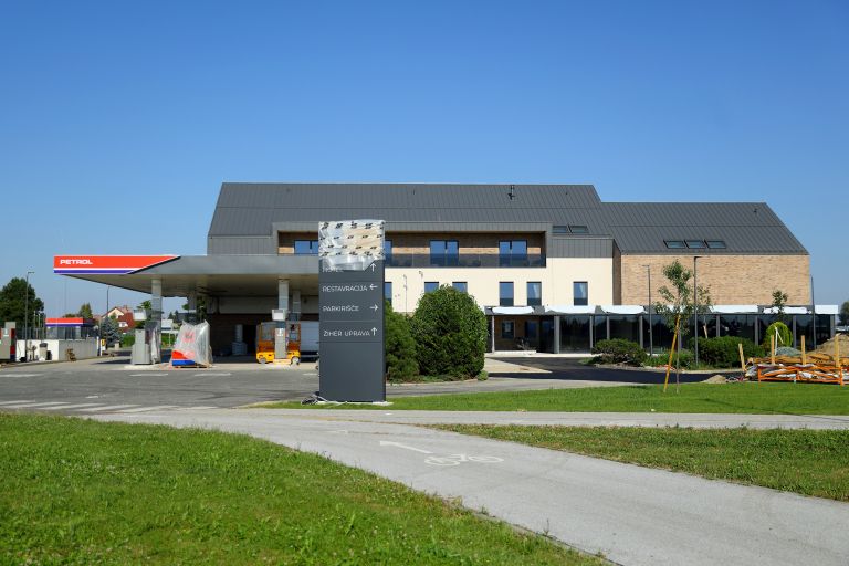 cg_hotel_ziher.jpg