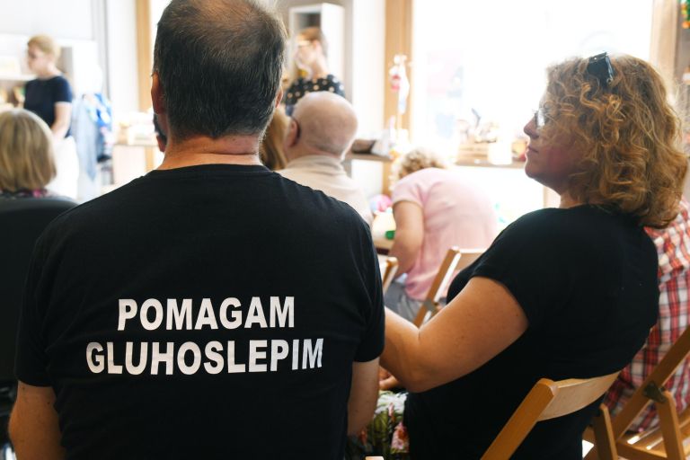 Podpora gluhoslepim