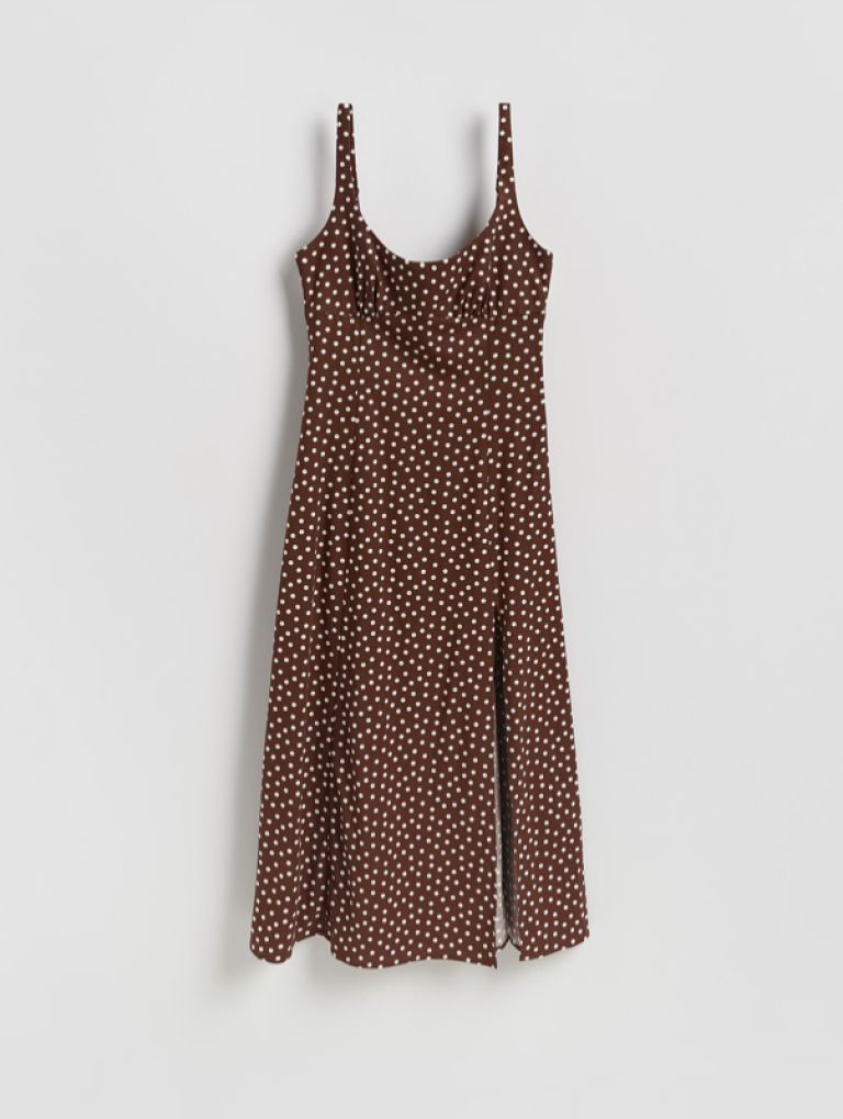 obleka RESERVED ALEJA 3299 EUR (002).png
